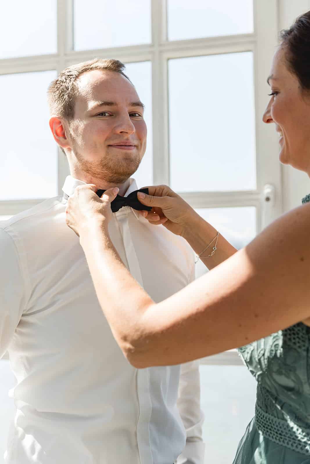 Tania Flores Hochzeitsfotograf Siegburg Getting Ready Bräutigam