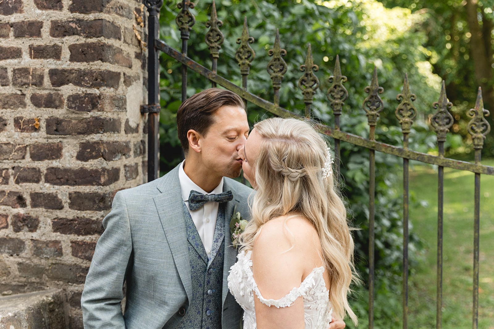 Tania Flores Hochzeitsfotograf Köln Schloss Wahn