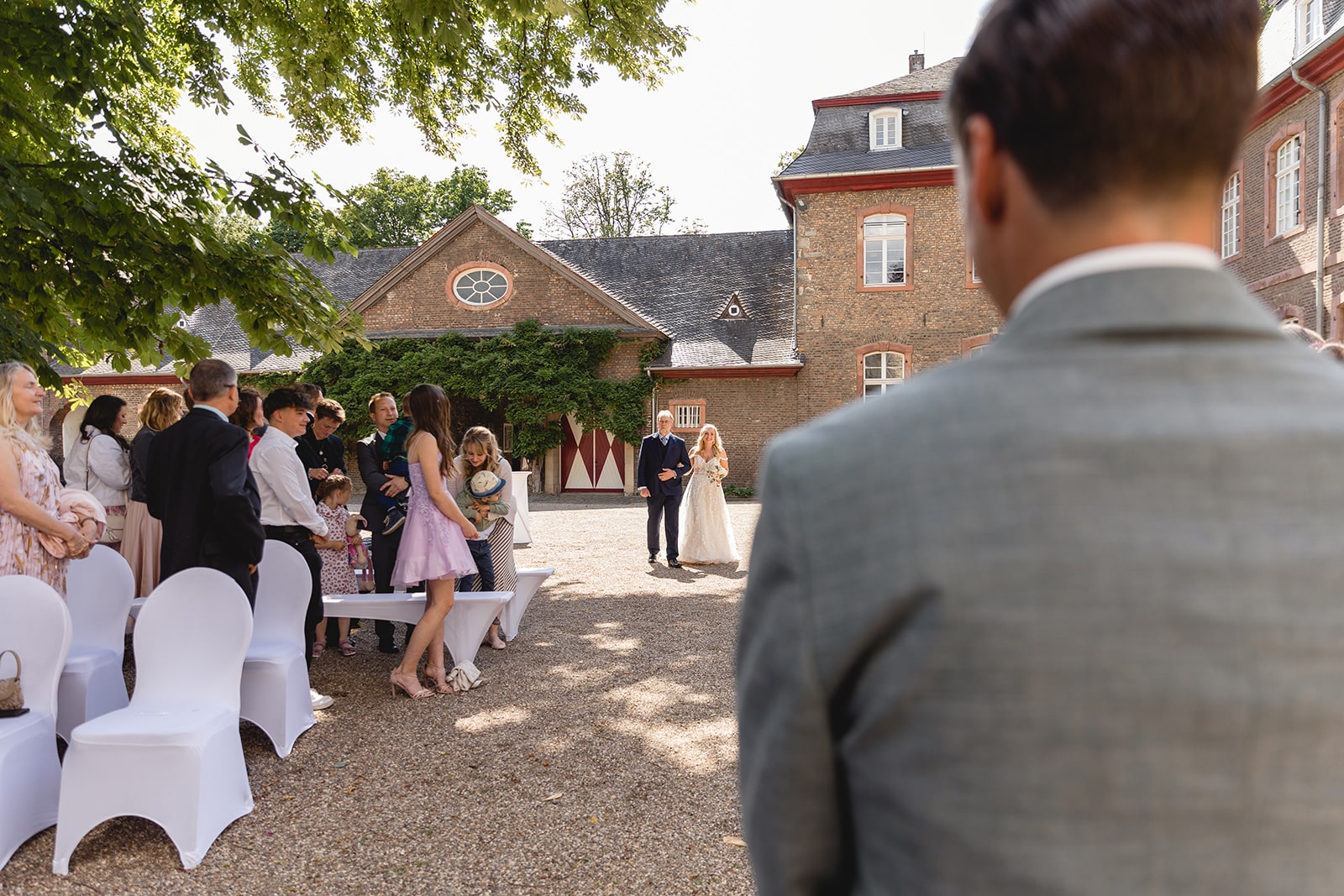 Tania Flores Hochzeitsfotograf Köln Schloss Wahn