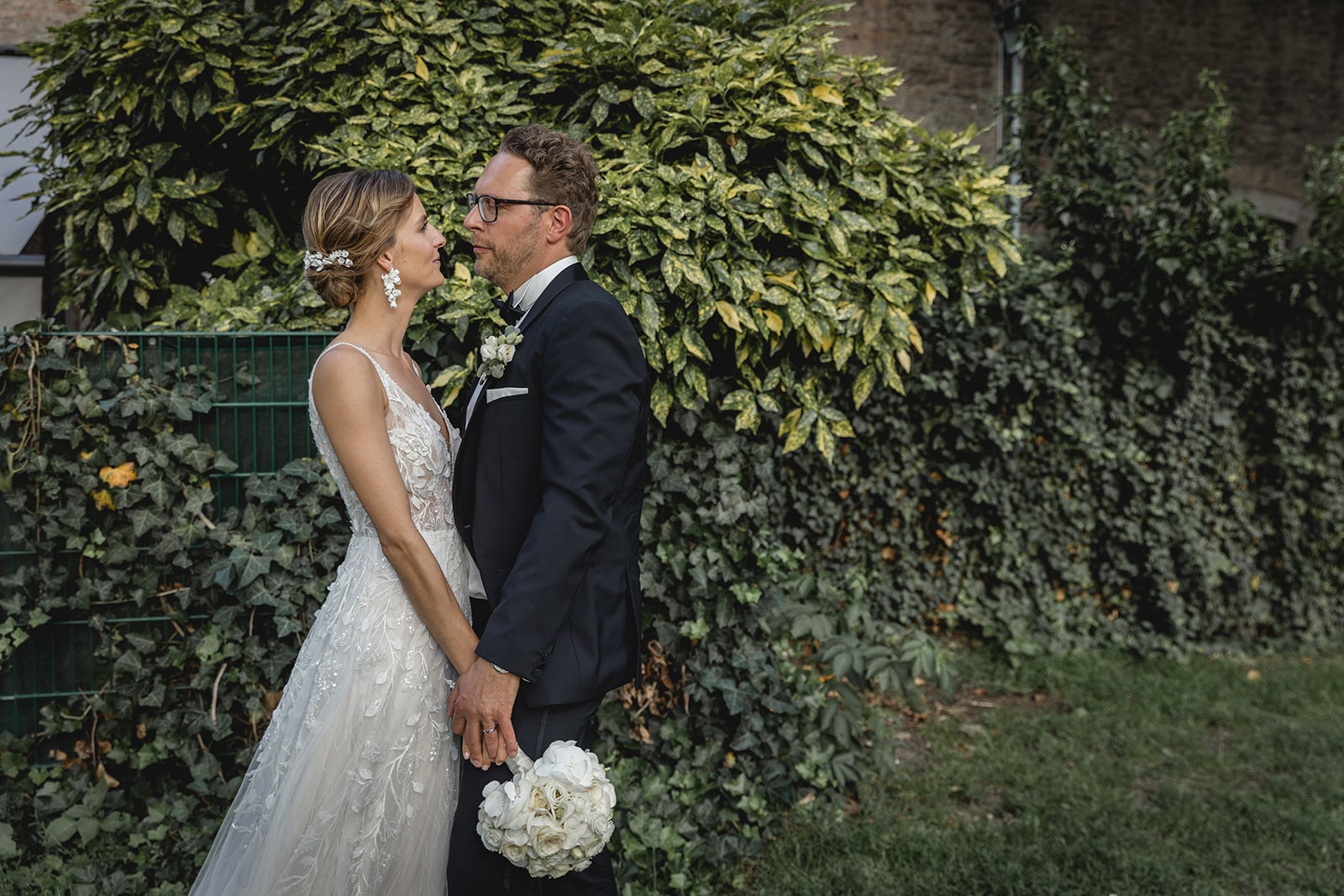 Tania Flores Hochzeitsfotograf Köln Wolkenburg