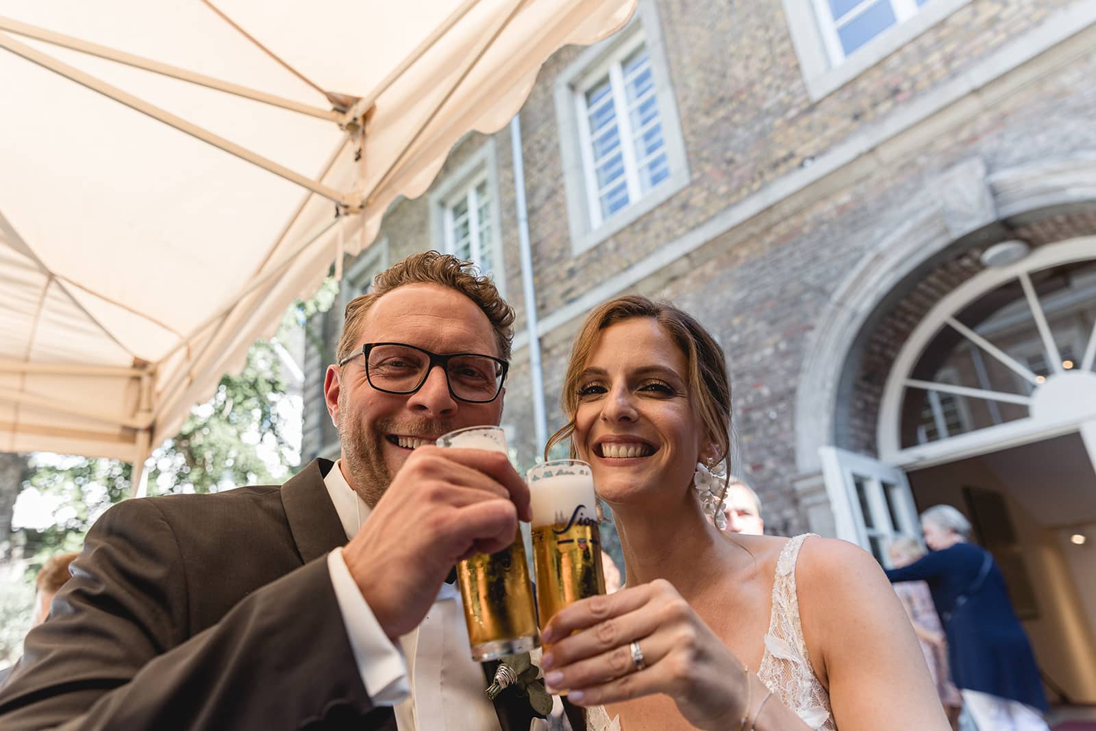 Tania Flores Hochzeitsfotograf Köln Wolkenburg